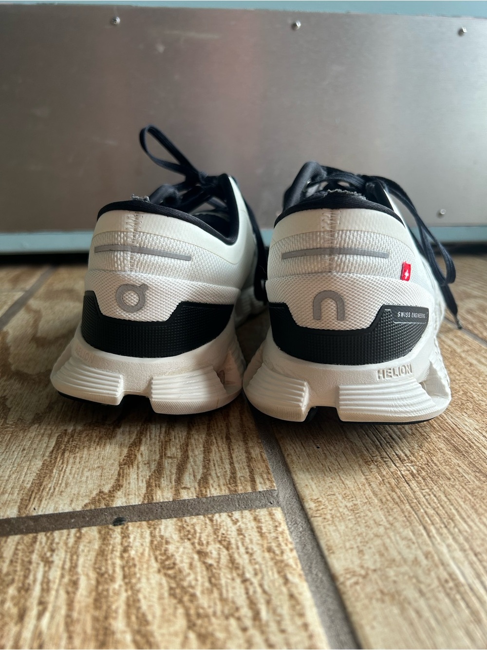 On Cloud X 3 Sneakers Women’s Running Workout Outdoor Tennis Shoe White Grey 9M - Picture 7 of 9